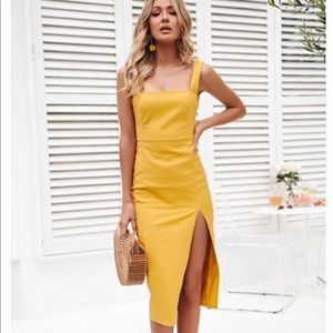 Hello molly midi dress